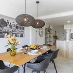 Don Leo Charming 3 Bedroom In Close To The Sea