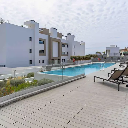 Don Leo Charming 3 Bedroom In Close To The Sea Estepona