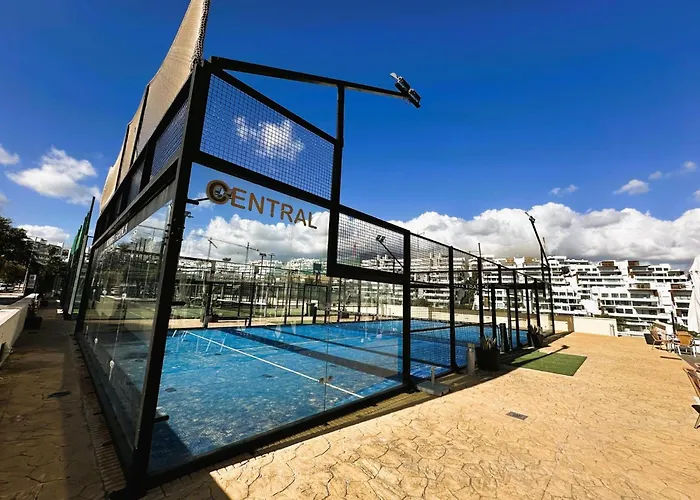 Apartment Don Leo Charming 3 Bedroom In Close To The Sea *