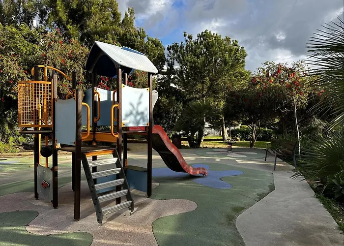 דירה Don Leo Charming 3 Bedroom In Close To The Sea