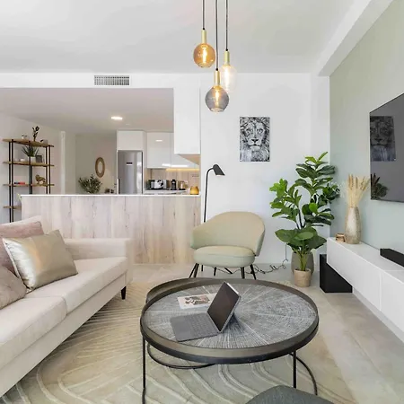 Don Leo Charming 3 Bedroom In Close To The Sea Estepona